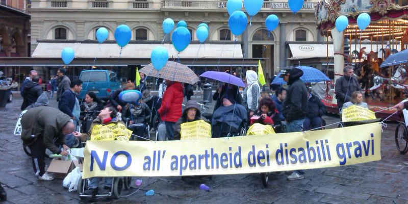 Manifestazione 'liberi di fare' in piazza della Repubblica a Firenze il 3 novembre 2017